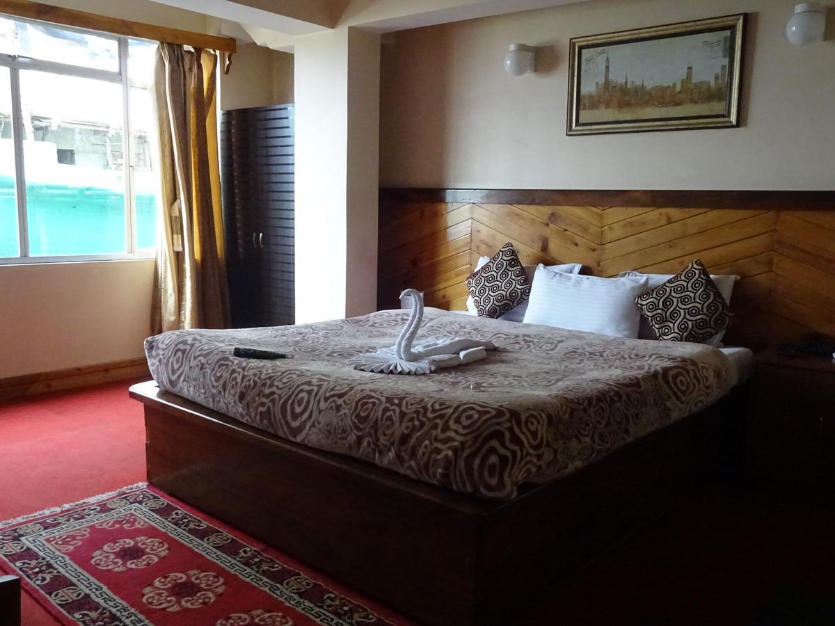 Hotel White Yak Darjeeling  Exterior photo